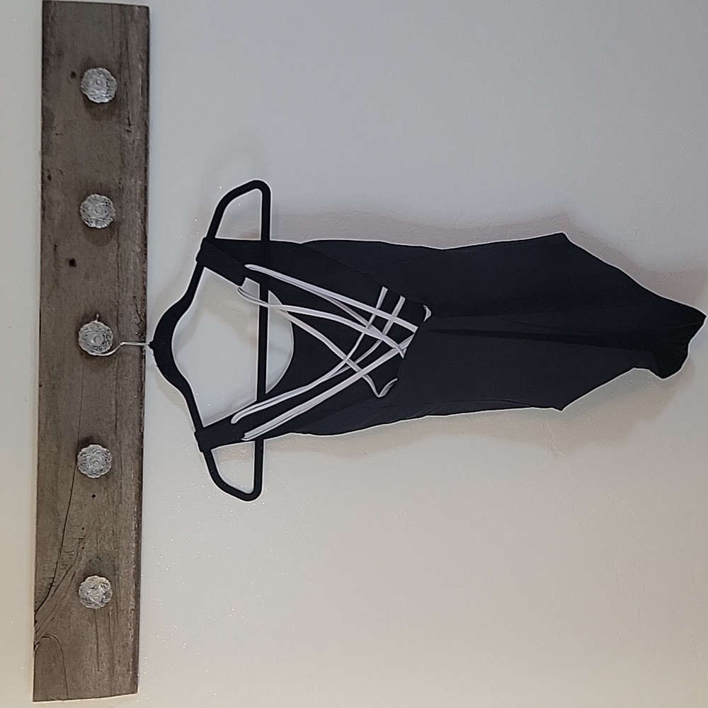 NWOT adidas Black onepiece Swimsuit SZ XL - Picture 2 of 6